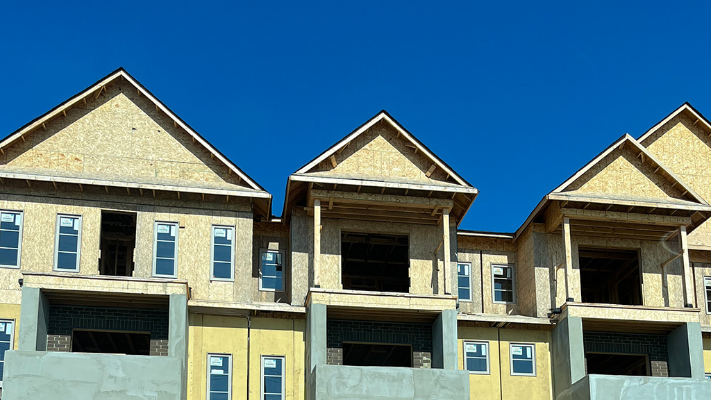New CMHC Regulations: What to Know About Insured Purchases Up to $1.5 Million and 30-Year Amortization